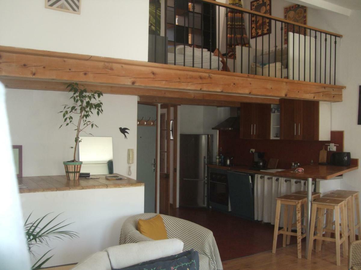 Les Marchands Apartment อาวีญง ภายนอก รูปภาพ